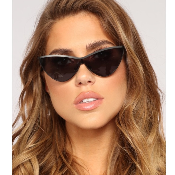 Fashion Nova Accessories - 🎉Host Pick🎉Such a Copycat Sunglasses